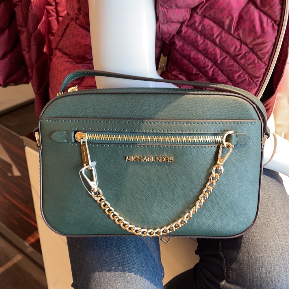 Michael Kors Jet Set Item Large East West Zip Chain Powder Blush Crossbody